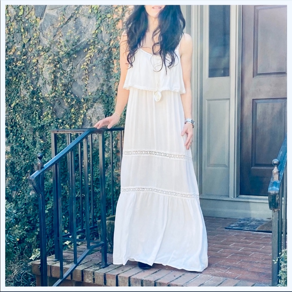✨LAST ONES✨BOHO CHIC OFF WHITE TANK MAXI DRESS - Picture 2 of 8